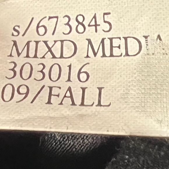 Elegant Black Pleated Women's Top - Picture 9 of 13